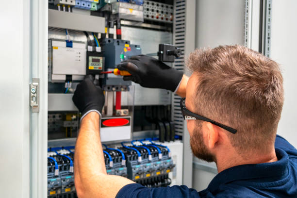 Best Emergency Electrical Repair  in Flora, MS